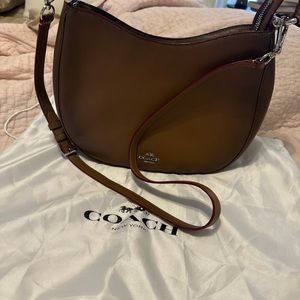 Gorgeous Coach Brown Leather Nomad bag  ***LIKE NEW!***